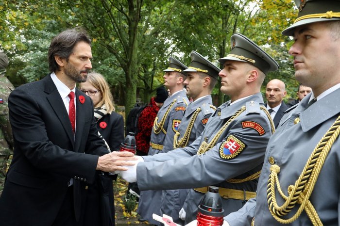 Ilustračný obrázok k článku PODPORME VOJNOVÝCH VETERÁNOV!