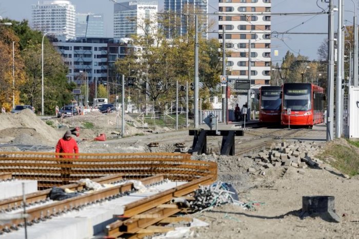 Ilustračný obrázok k článku Vallo: Robíme všetko pre to, aby bola električková trať hotová v zmluvnom termíne