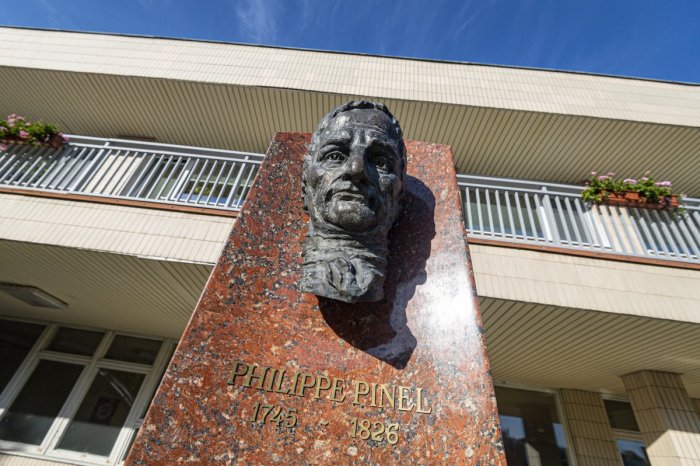 Ilustračný obrázok k článku Riaditeľ psychiatrickej nemocnice v Pezinku otvorene: Potvrdil, že došlo k dohode s VšZP