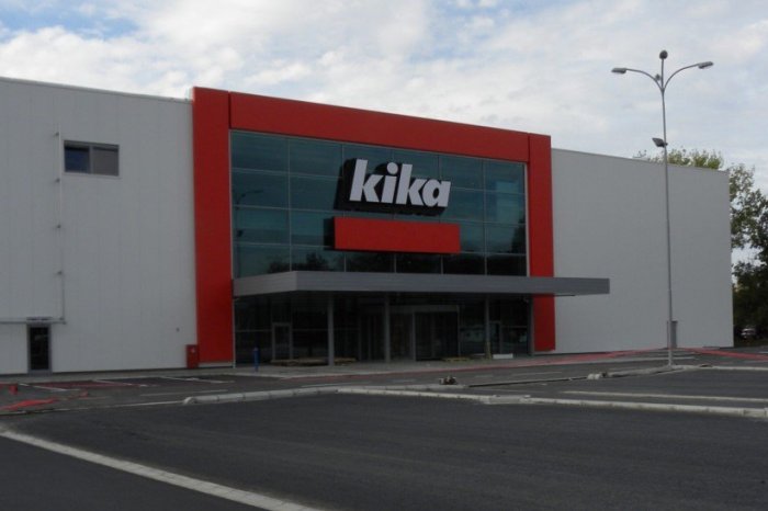 Ilustračný obrázok k článku Slovákom známy nábytkársky reťazec KRACHUJE! Zrejme ZRUŠÍ predajne a prepustí ľudí