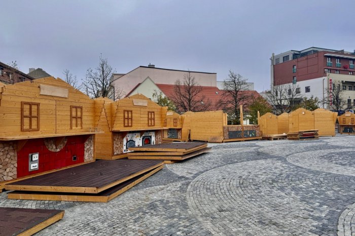 Ilustračný obrázok k článku ZMENY vo vianočnom mestečku: Stánky sa VRACAJÚ na pôvodné miesta