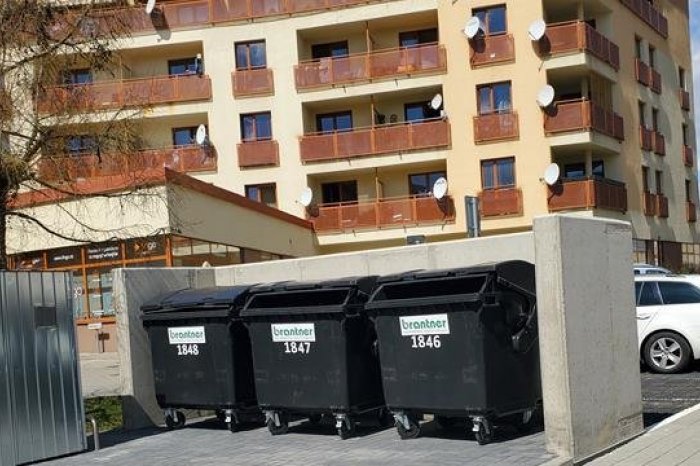 Ilustračný obrázok k článku V Poprade sa začína čipovať: Radnica apeluje na ľudí, aby poskytli nádoby na odpad