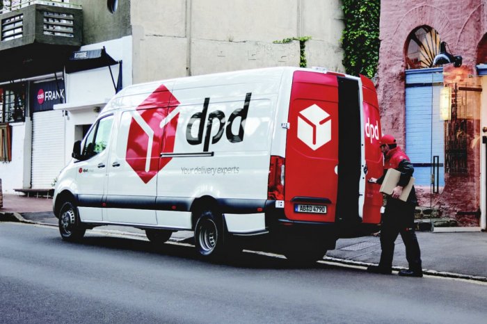 Ilustračný obrázok k článku Kuriérske firmy čakajú OBROVSKÝ nápor: Neobjednávajte na poslednú chvíľu, radí DPD