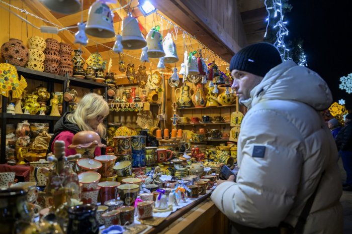 Ilustračný obrázok k článku Atmosféra vianočných trhov zachytená na FOTO: Takto si ich Košičania užili v prvých dňoch
