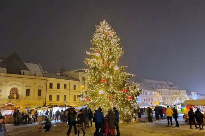 Ilustračný obrázok k článku TOP 30 akcií týždňa: Čakajú nás Banskobystrické VIANOCE, hokejové DERBY aj Michal David