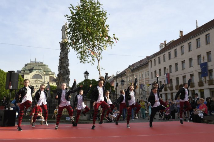 Ilustračný obrázok k článku Dôležitých 15 faktov o Košiciach: Najúspešnejší hokejisti, špeci fontána či top maratón