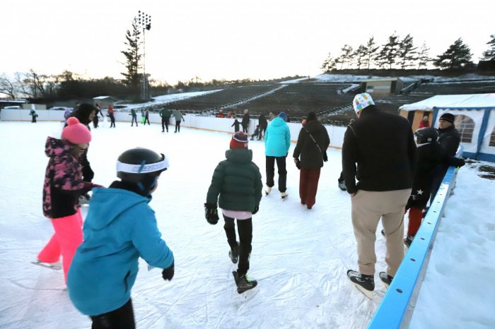 Ilustračný obrázok k článku TIP na víkend: Maratón korčuľovania v Košiciach sa začína, trvať má celých 24 hodín
