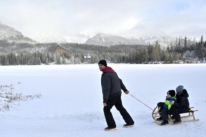 Ilustračný obrázok k článku Počasie sa na chvíľu upokojí: Ale nie nadlho! Blíži sa ďalšia vlna SNEŽENIA