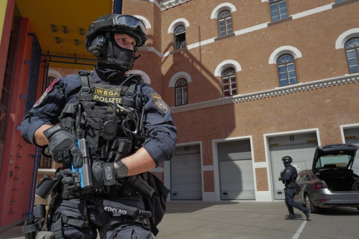 Ilustračný obrázok k článku OHAVNÝ prípad! Matka UŠKRTILA novorodenca: Telíčko VYHODILA vo vreci na odpadky