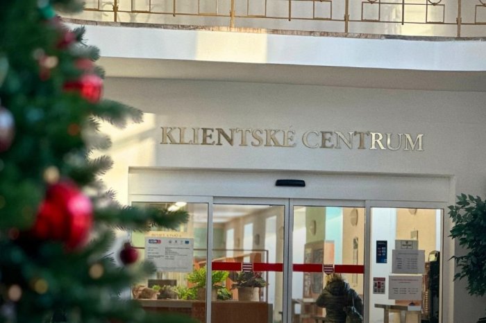 Ilustračný obrázok k článku Na sviatky nemenia OTVÁRACIU dobe len obchody: ZMENY nastanú aj na Mestskom úrade