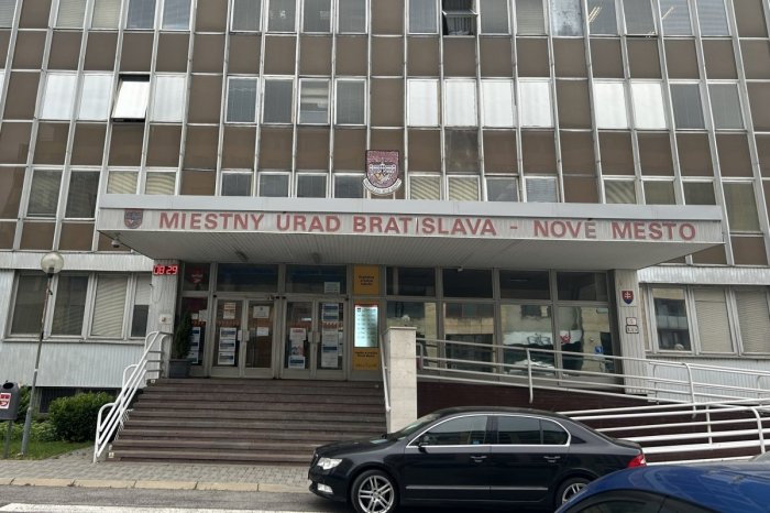 Ilustračný obrázok k článku Miestny úrad Nového Mesta sa bude SŤAHOVAŤ! Kde bude sídliť?