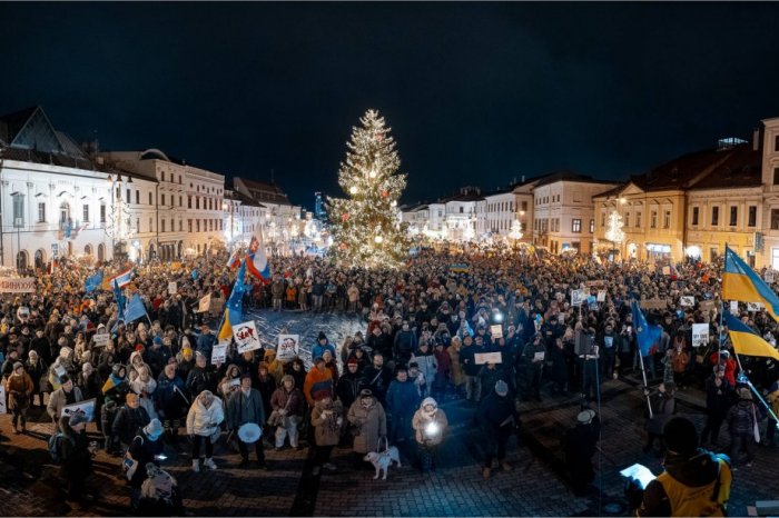 Ilustračný obrázok k článku PROTESTUJÚCI opäť vyjdú do ulíc: Krajské mesto čaká HLUČNÝ pochod s pokrievkami i bubnami