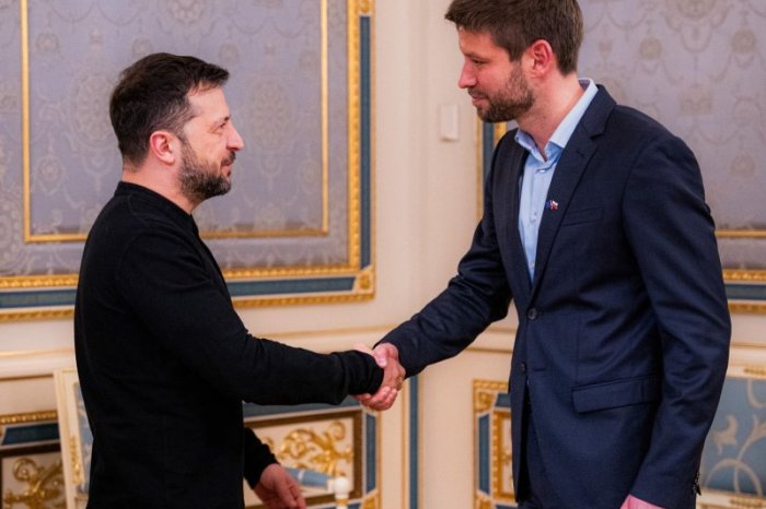 Ilustračný obrázok k článku Šimečka bol so Zelenským: Podarilo sa OTVORIŤ dvere, ktoré Fico agresívnymi útokmi ZABUCHOL