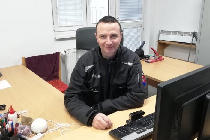 Ilustračný obrázok k článku Policajt Štefan je hotový TALENT: Má zlato v hrdle a je aj MAJSTROM Slovenska, FOTO