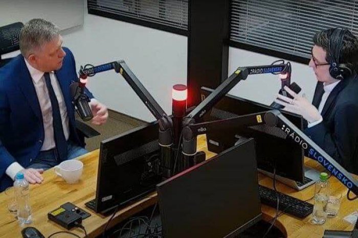 Ilustračný obrázok k článku Po rozhovore s Ficom SKONČIL, teraz je späť! Baránek bude ďalej moderovať Sobotné dialógy