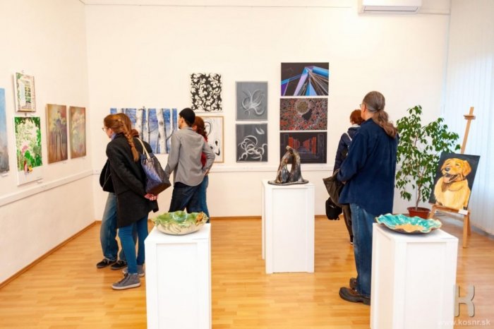 Ilustračný obrázok k článku Ste amatérsky VÝTVARNÍK? Poďte prezentovať a konfrontovať svoju TVORBU!