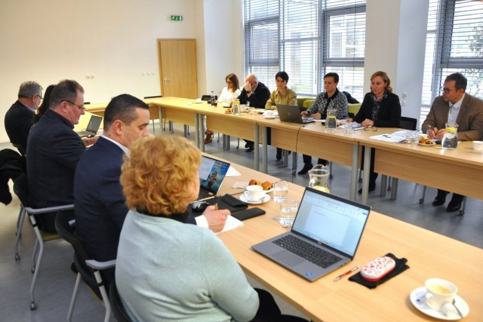 Ilustračný obrázok k článku Univerzitná SPOLUPRÁCA: Nitra a Zvolen potešia ŠTUDENTOV