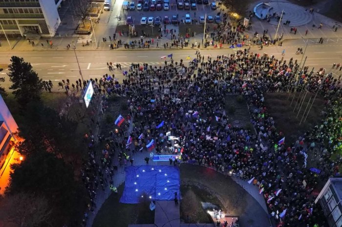 Ilustračný obrázok k článku Dočkáme sa ďalšieho PROTESTU: Banská Bystrica sa nikdy nevzdá, píšu organizátori