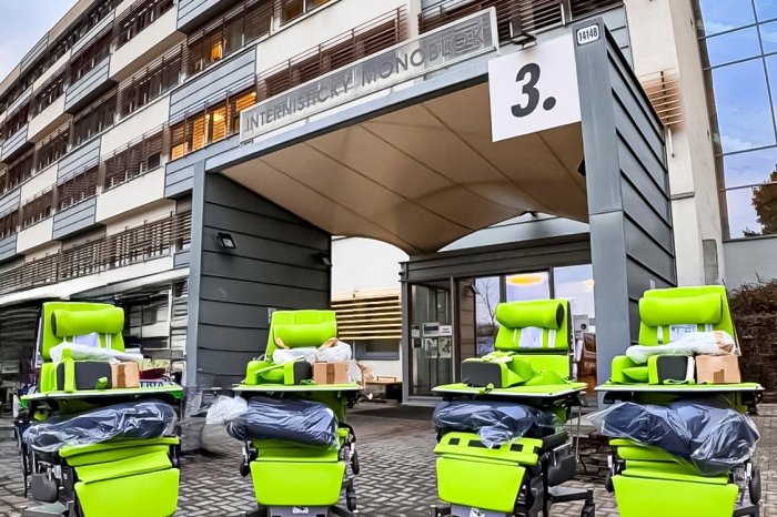 Ilustračný obrázok k článku Výborná pomôcka v prešovskej nemocnici: Odteraz môžu rehabilitovať aj s ťažšími pacientmi