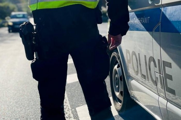 Ilustračný obrázok k článku Po letisku v Prahe sa POVOZIL motorkár, museli ZASTAVIŤ leteckú premávku