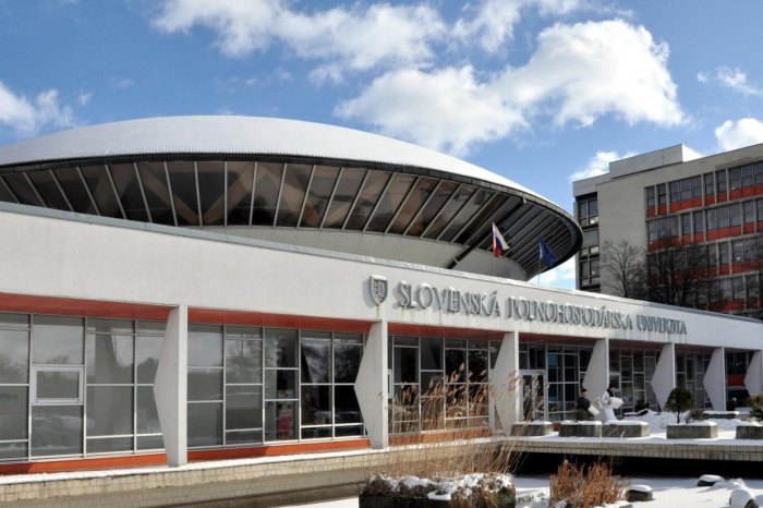 Ilustračný obrázok k článku Na SPU sa zase NEUČÍ! Opäť BOMBOVÁ hrozba!