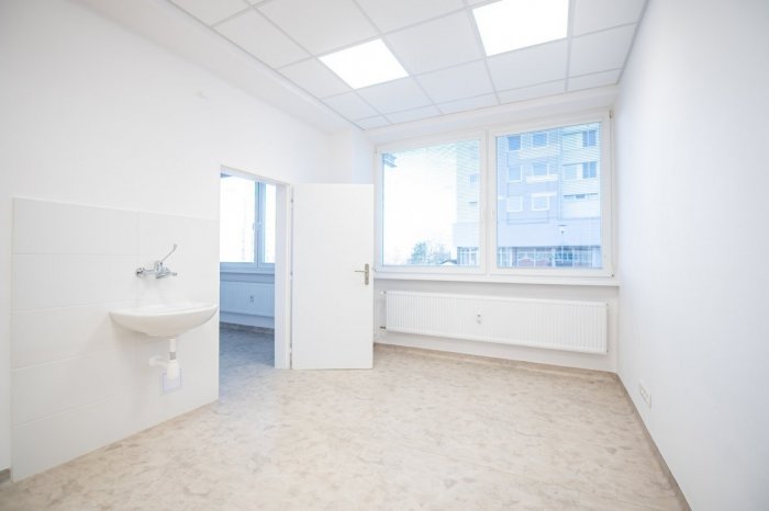 Ilustračný obrázok k článku Dobré správy! Kraj otvára v Petržalke OSEM nových ambulancií