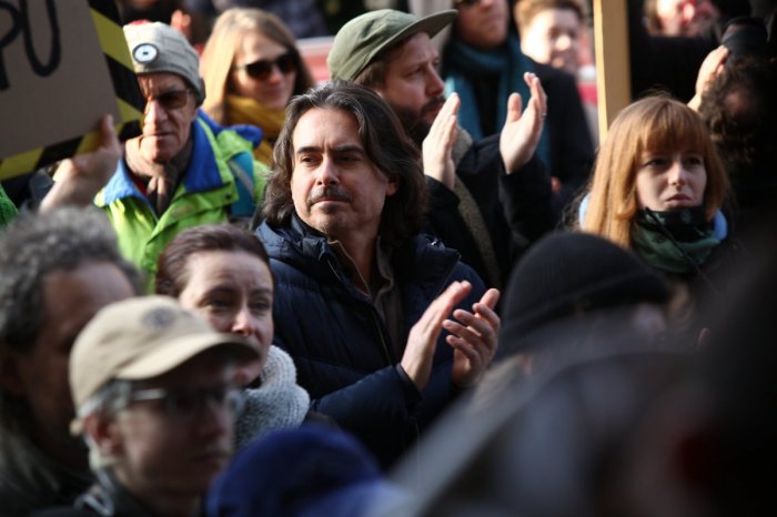 Ilustračný obrázok k článku Nové INFO o valentínskom PROTESTE: S PREJAVMI vystúpia študentky, kazateľ aj Matej Drlička