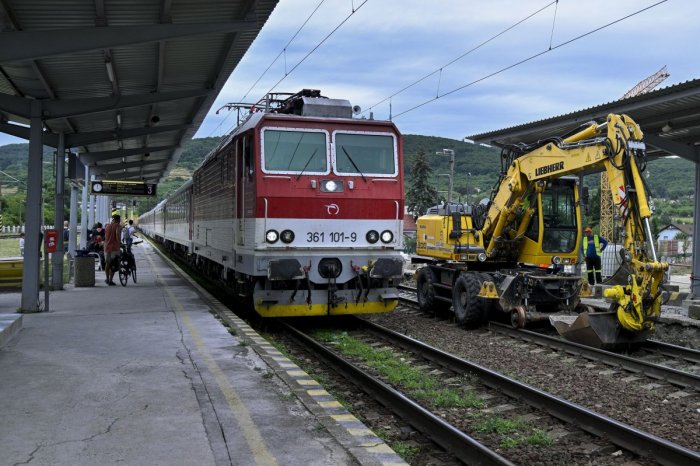 Ilustračný obrázok k článku Krajskí poslanci sa budú zaoberať problémami s železničnou dopravou v Trnavskom kraji