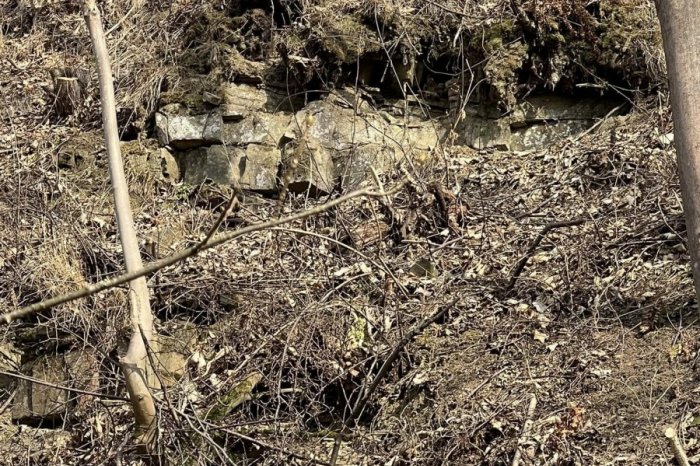 Ilustračný obrázok k článku Veľké obavy v Kolačkove: Pre pre zosuv pôdy tam platí MIMORIADNY STAV