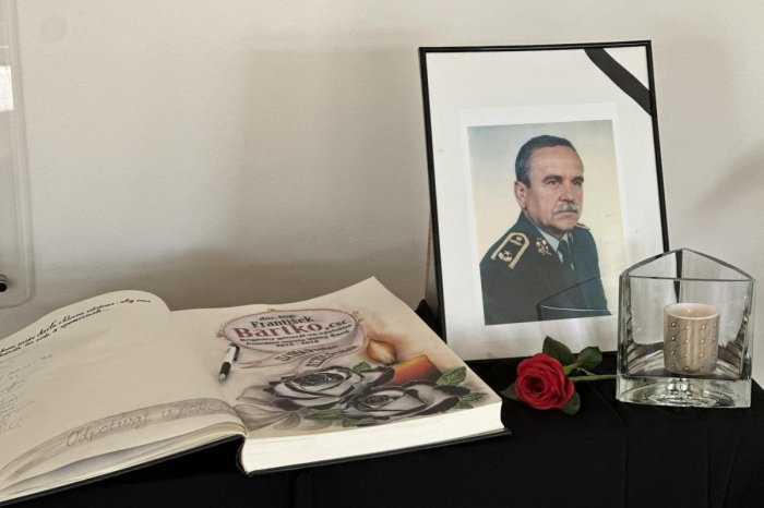 Ilustračný obrázok k článku Obrovský SMÚTOK Prešovčanov i kolegov z okolia: Zomrel exprimátor mesta