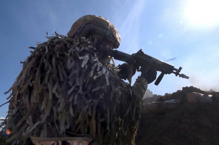 Ilustračný obrázok k článku Kedy sa skončí vojna na Ukrajine? Moskva REAGUJE, kedy prestane bojovať