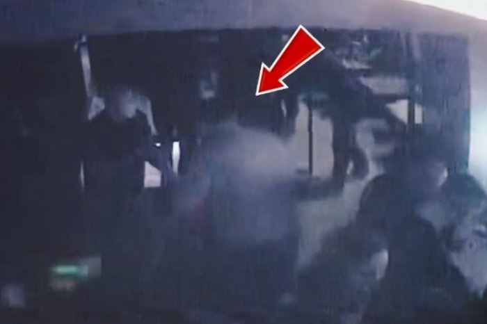 Ilustračný obrázok k článku Polícia vyšetruje NÁSILNÝ trestný čin: Pomôcť má svedectvo muža na VIDEU