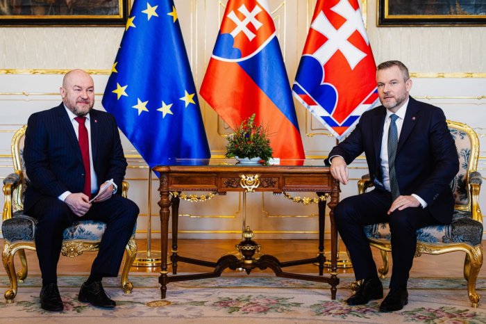 Ilustračný obrázok k článku Huliak sa stretol s prezidentom! Je presvedčený, že dokáže šéfovať ministerstvu