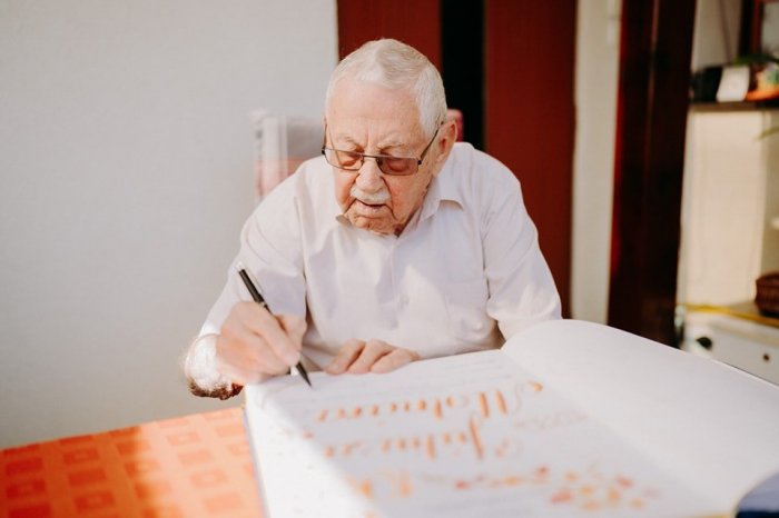 Ilustračný obrázok k článku Mimoriadne SMUTNÁ správa: Zomrel NAJSTARŠÍ Trnavčan (†103) Július Molnár