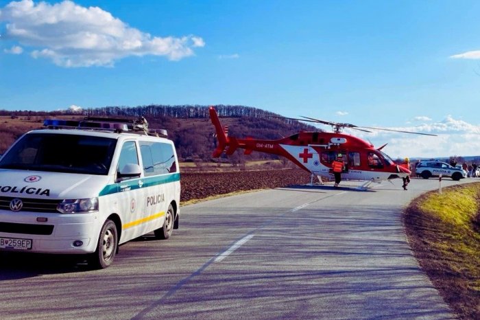 Ilustračný obrázok k článku TRAGICKÁ nehoda motocyklistu: Skončil v poli, ZACHRÁNIŤ sa ho nepodarilo