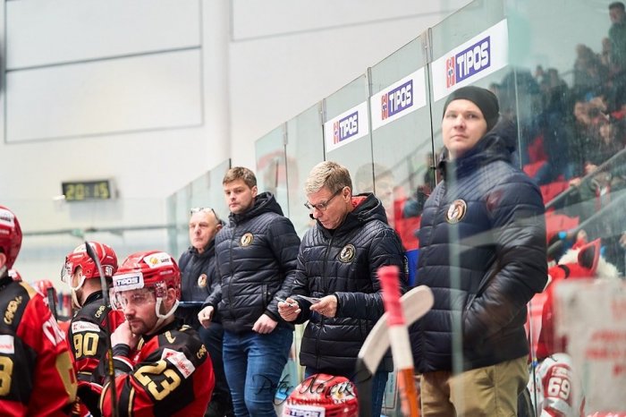 Ilustračný obrázok k článku Prekvapenie na lavičke Prešovčanov: Tréner Kasper musel nečakane SKONČIŤ!