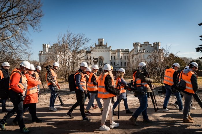 Ilustračný obrázok k článku Skvelý úspech archeológov z Trnavskej univerzity: V kaštieli v Rusovciach objavili niečo ÚŽASNÉ