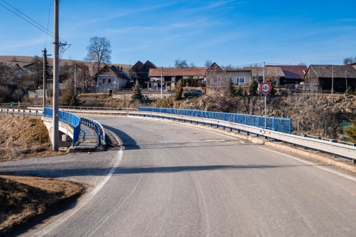 Ilustračný obrázok k článku Vyžiada si to 570-tisíc eur: Most na Spiši je v ZLOM stave, župa ho ide konečne opraviť