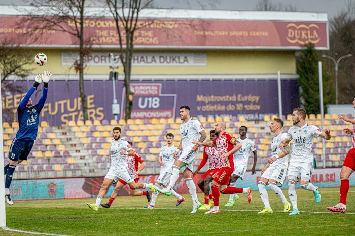 Ilustračný obrázok k článku Tatran neuspel v Bystrici: Šancu na remízu zničila najmä ZAHODENÁ penalta