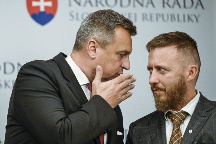 Ilustračný obrázok k článku Kotlár chce zvolanie BEZPEČNOSTNEJ rady: Ak sa ukáže, že nemám pravdu, ROZTRHÁM svoj diplom