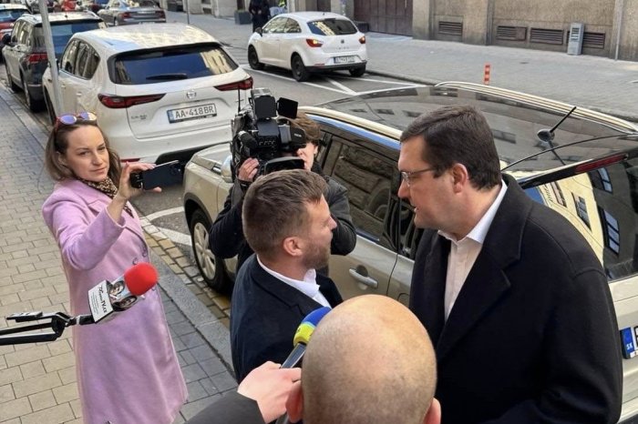 Ilustračný obrázok k článku Košický neurochirurg sa s úprimnosťou voči Kotlárovi nemaznal: HANBÍM sa za vás!