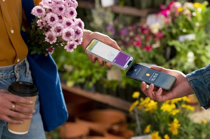 Ilustračný obrázok k článku Jedna z bánk priniesla NOVINKU: Podnikatelia NEPOTREBUJÚ terminál! Postačí im iPhone