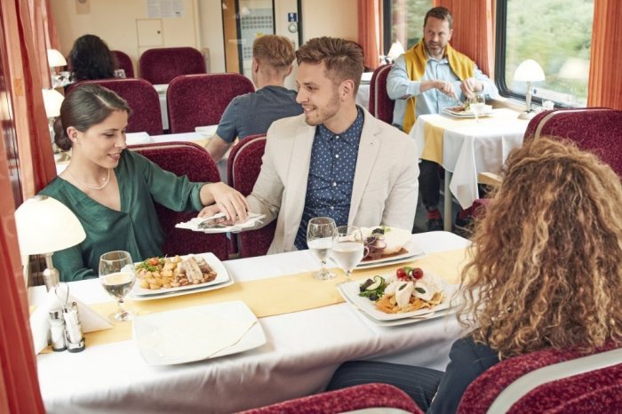 Ilustračný obrázok k článku Jarné MENU vo vlakoch: Počas cesty si môžete pochutnať na EXOTIKE či talianskych penne