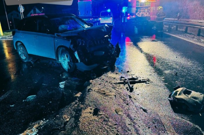 Ilustračný obrázok k článku HROZIVÁ zrážka na juhu Slovenska: Do nemocnice odviezli ZRANENÉHO vodiča aj dieťa, FOTO