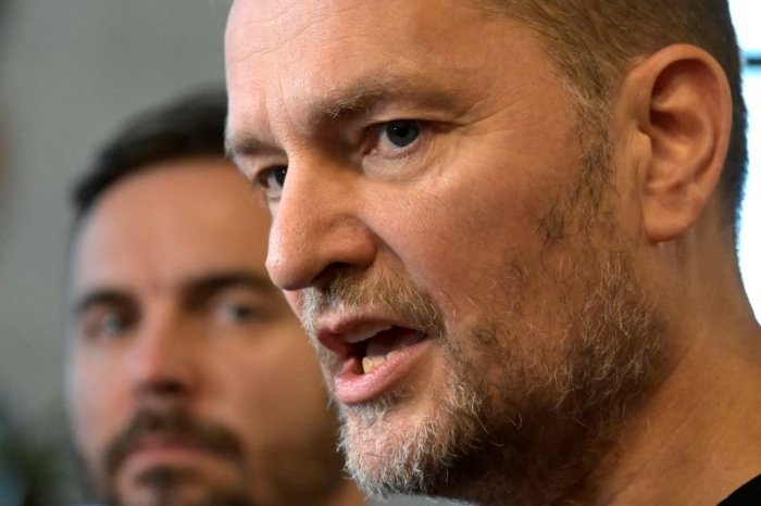 Ilustračný obrázok k článku Prídete za ním? Matovič pozýva na diskusie, bude aj v prešovskom Kine Scala