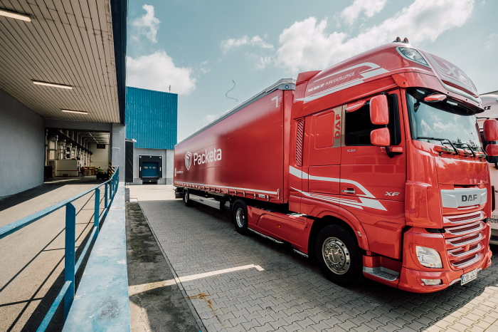 Ilustračný obrázok k článku Packeta zverejnila UPOZORNENIE: Kvôli slintačke a krívačke môžu MEŠKAŤ zásielky!