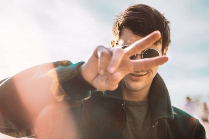 Ilustračný obrázok k článku Módne pánske jarné bundy na rok 2025