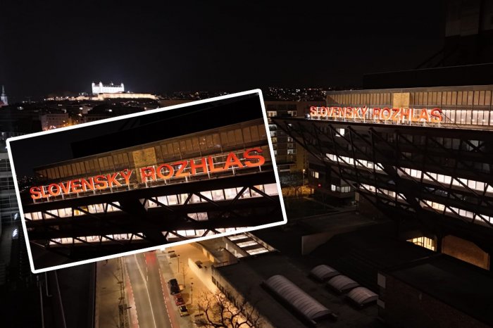 Ilustračný obrázok k článku Budova Slovenského rozhlasu má späť svoju pýchu: Ikonický nápis po rokoch opäť SVIETI