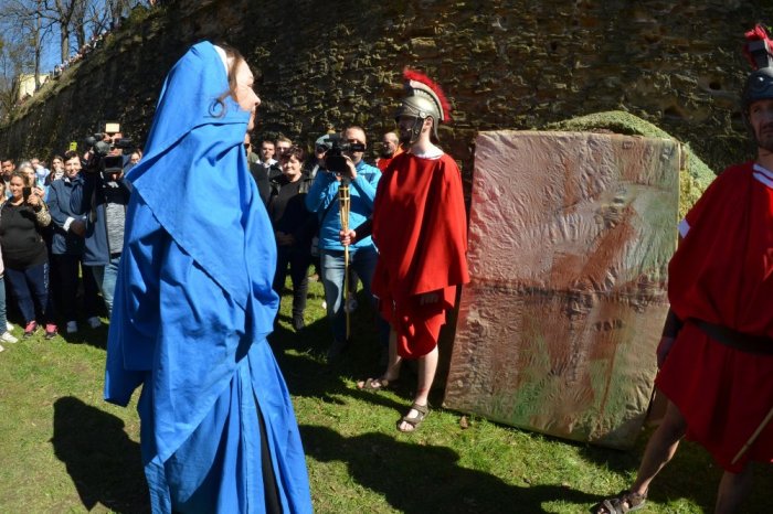 Ilustračný obrázok k článku V Spišskej Starej Vsi uvidíme živú Krížovú cestu: Odohrajú hneď DVE predstavenia