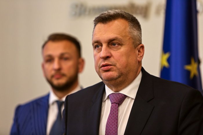 Ilustračný obrázok k článku Danko o novej DANI: Najprv sa pokúsim dohodnúť v kuchyni a keď nie, tak to NAPÁLIM do parlamentu